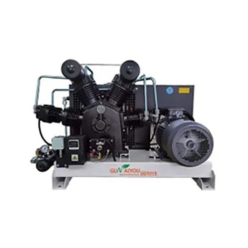 STAR Type vier rijcompressor